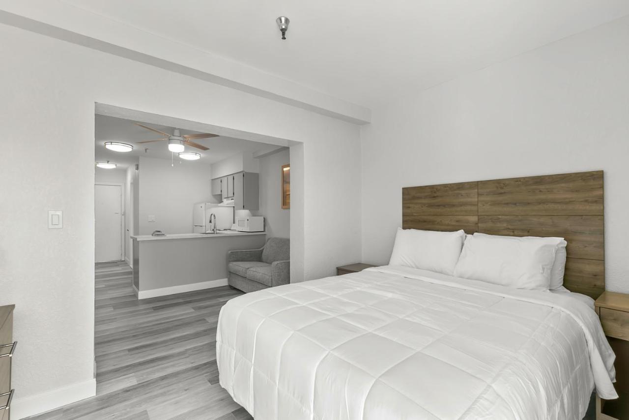 Grand Shores West Редингтон-Шорс Экстерьер фото