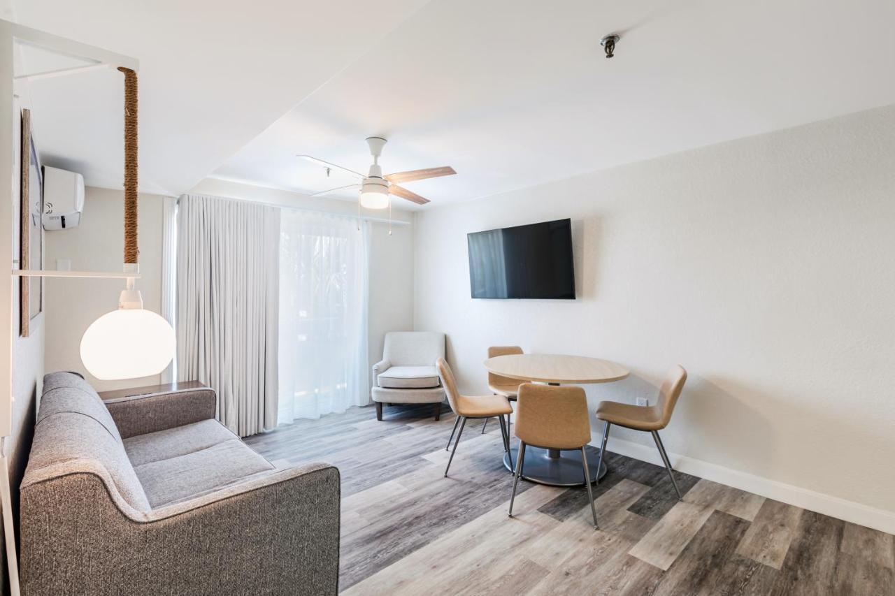 Grand Shores West Редингтон-Шорс Экстерьер фото