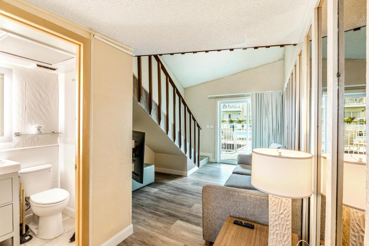 Grand Shores West Редингтон-Шорс Экстерьер фото